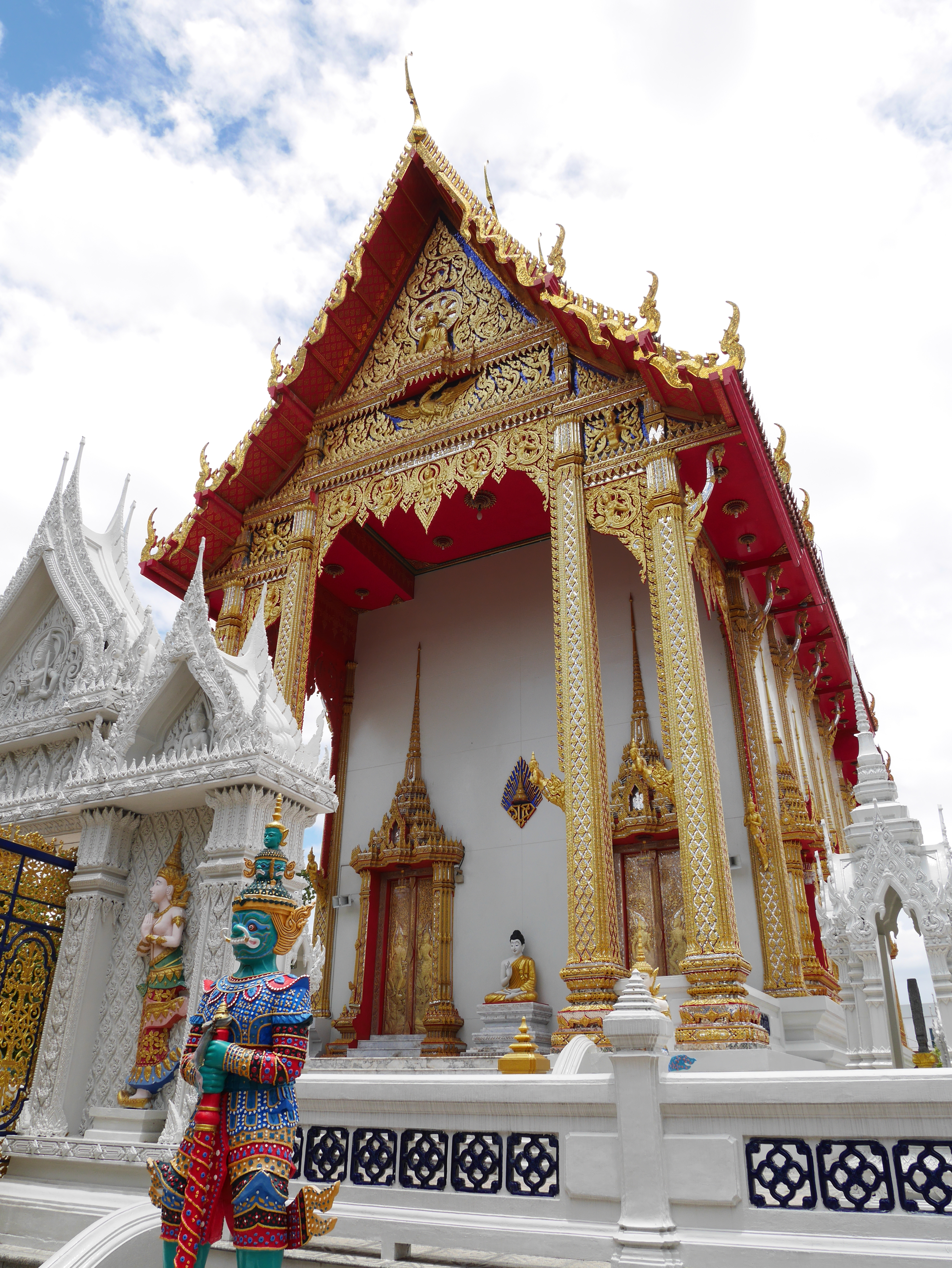 วัดบางไผ่.jpg